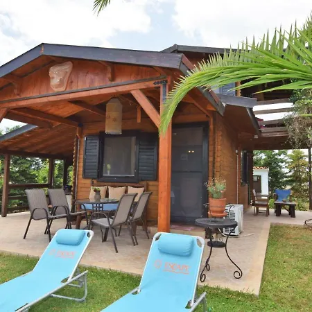 בית נופש Evdokia Country Maisonette - Halkidiki איוס מאמס